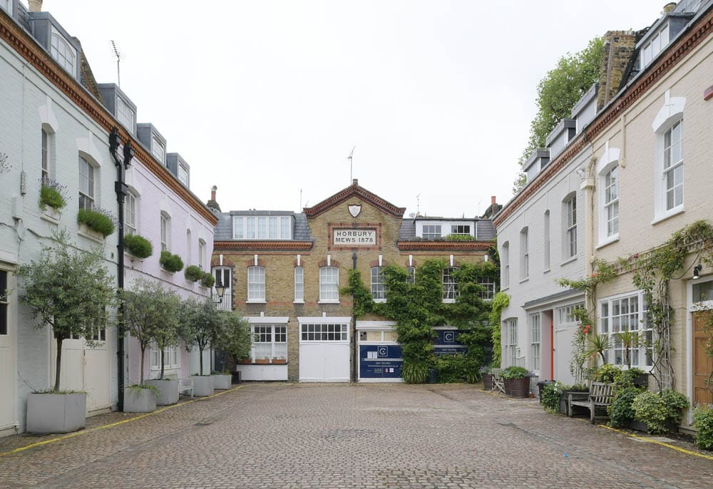 Horbury Mews long shot with heritage vacuum glass units